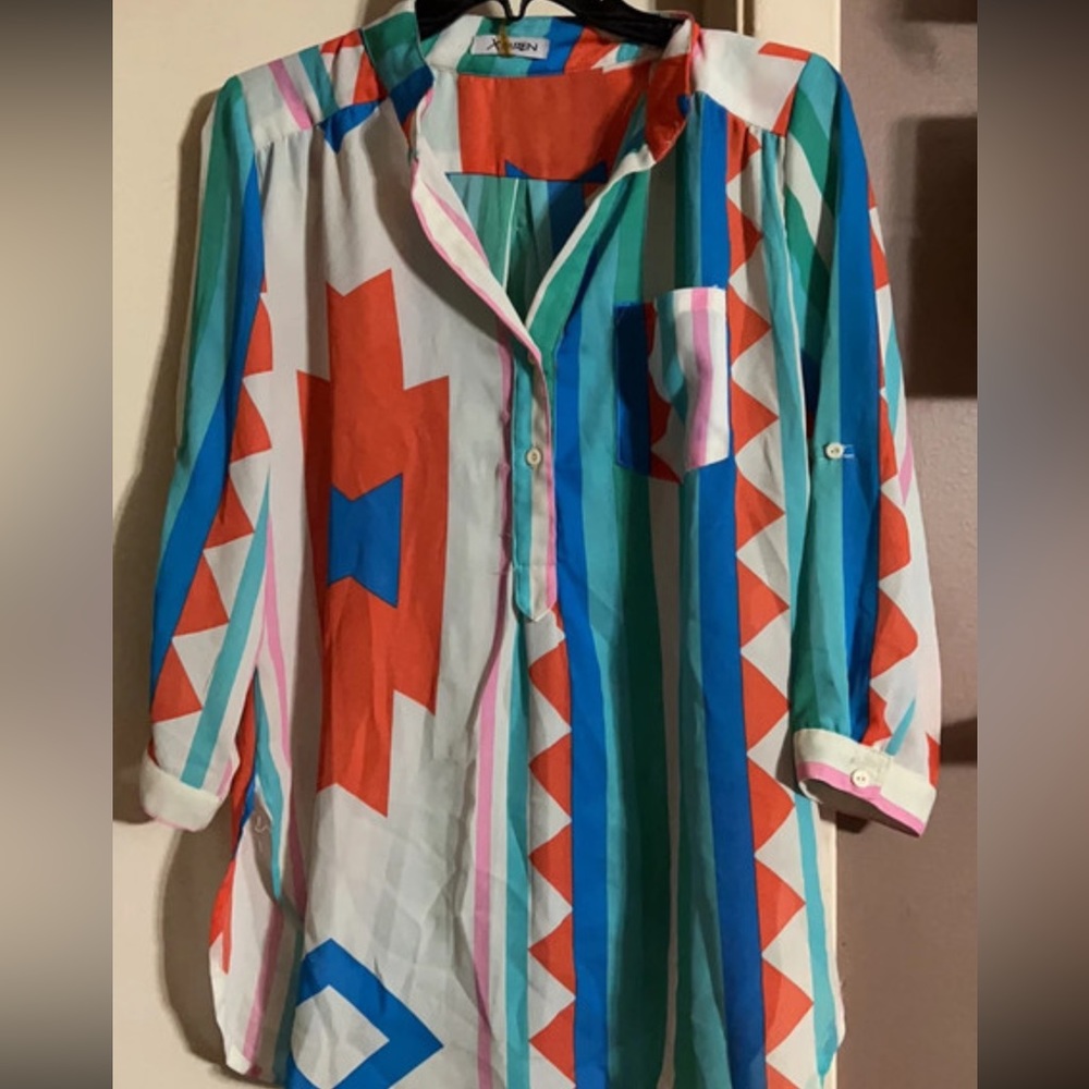 Half sleeved button up retro pattered blouse